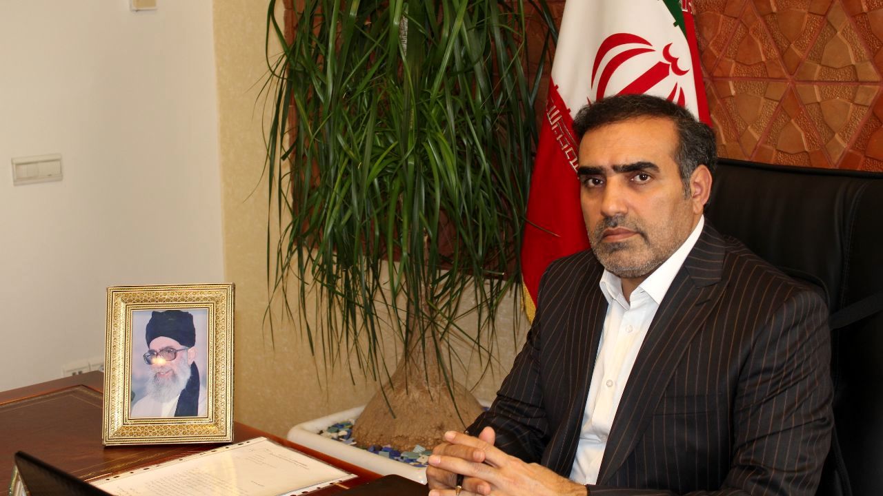 سیاست یکسان‌سازی ارز باید استمرار یابد
