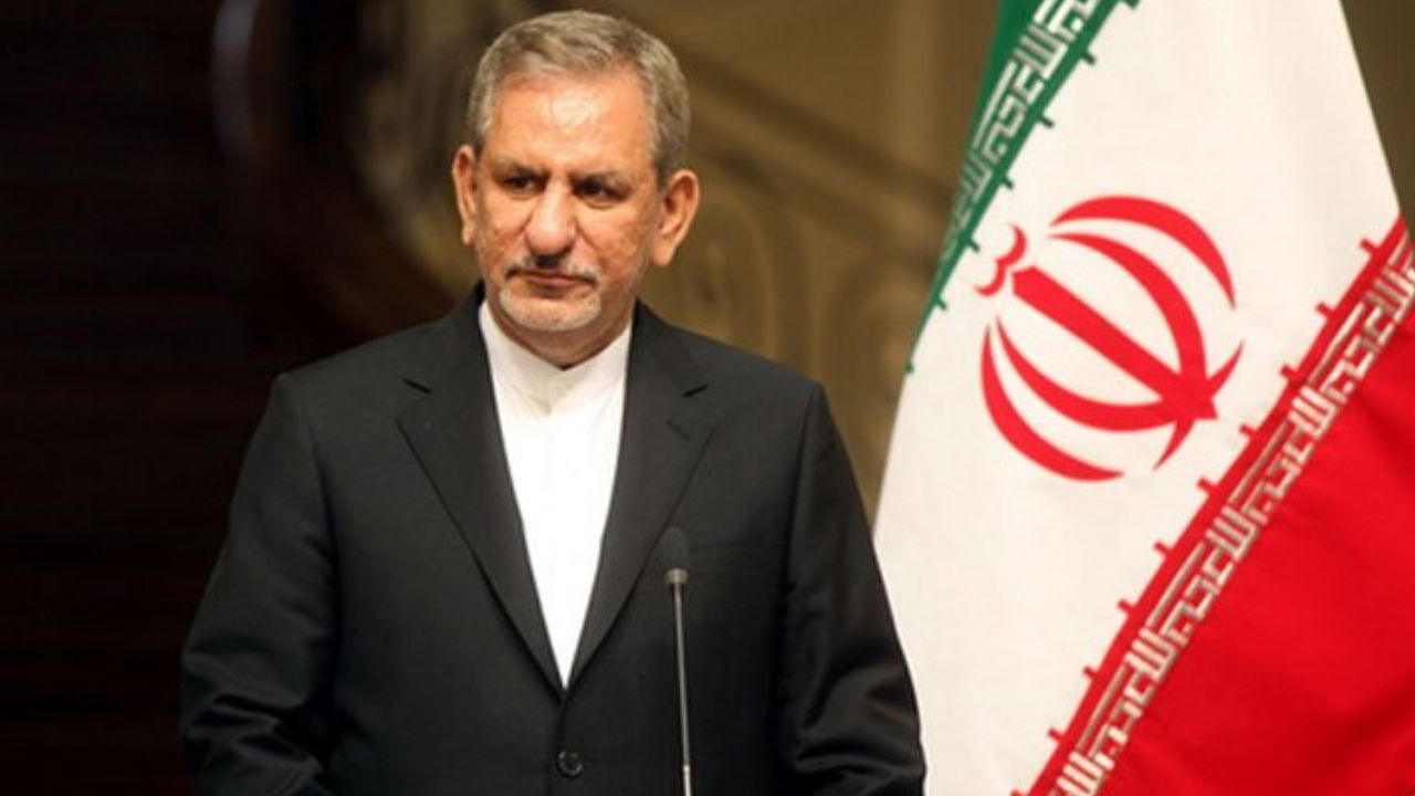 دیپلمات‌های کشور باید به طور جدی مورد حمایت قرار گیرند/ دیپلماسی اقتصادی مهم‌ترین ابزار مقابله با تحریم‌هاست/ تمرکز دولت بر زدودن چهره خشن فقر از جامعه است