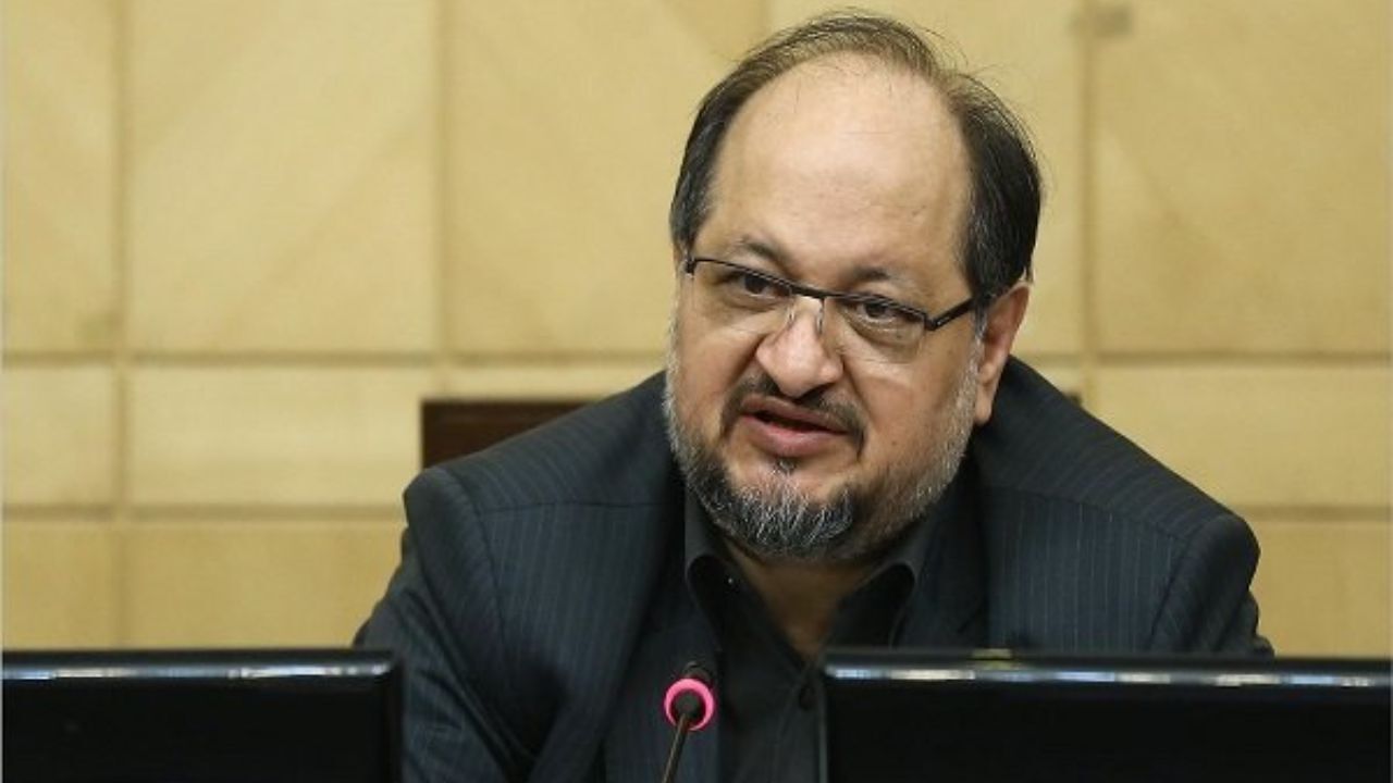 وزیر صنعت دستورالعمل اجرایی ثبت شناسه کالایی خودرو را ابلاغ کرد