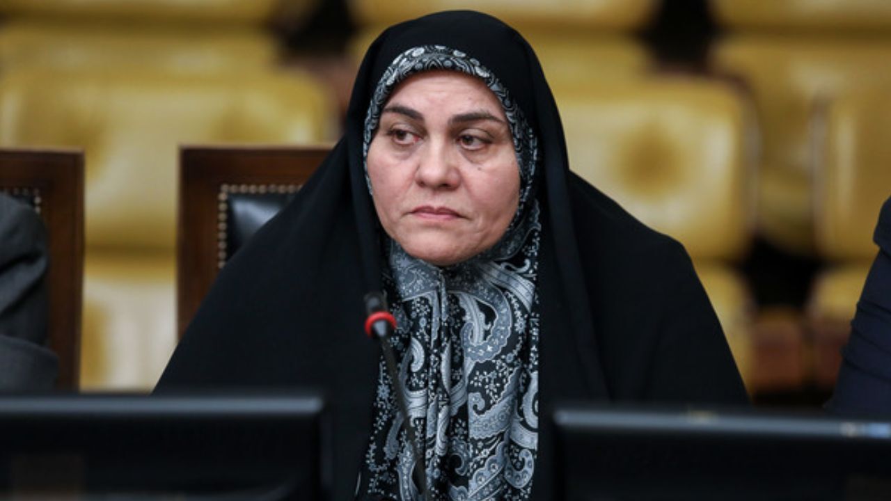 کدام عقل سلیمی می‌گوید معلم را کتک بزنید و بازداشت کنید؟/ وزیر اطلاعات پیگیر آزادی معلمان بازداشتی باشد