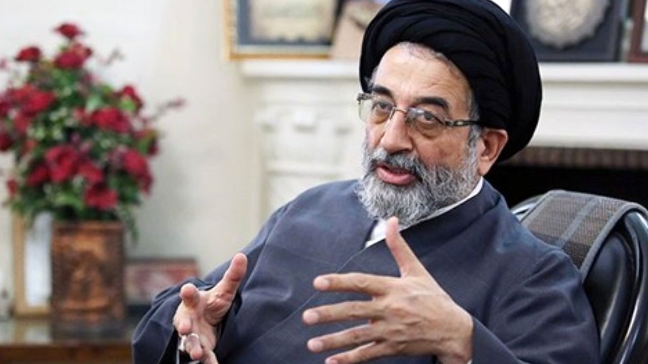 رئیس‌جمهور باید بابت چه چیزی عذرخواهی کند؟/ اگر واعظی در کارهای دولت اخلال می‌کند عذرش را بخواهند/ BBC علیه اصلاح‌طلبان تبلیغ می‌کند