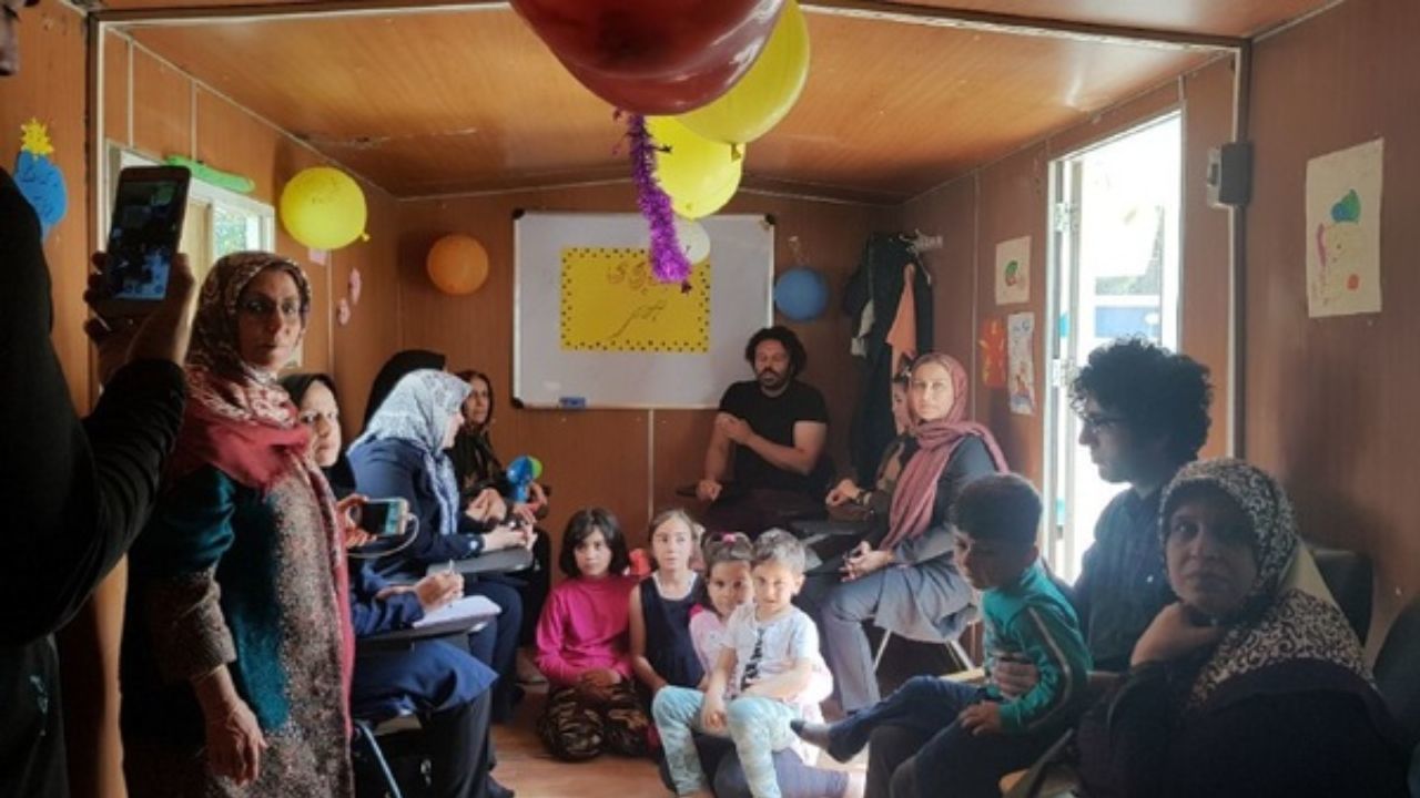 نمایشگاهی از زلزله‌زدگان سر پل ذهاب