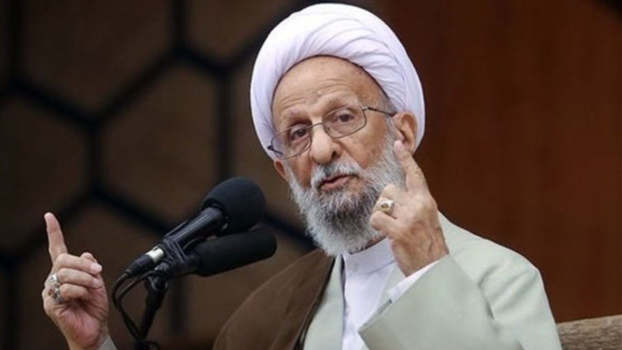 هر منافقی می‌تواند ریش بگذارد و نماز بخواند/ باید بیرون شوند/برخی مانند شیطان‌اند؛ هیچ راهی جز مبارزه با آنان نیست