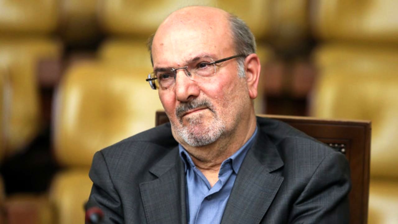کناره‌گیری کاندیدای امیدی‌ها برای ریاست کمیسیون اجتماعی به نفع فردی دیگری/ این اقدامات به فراکسیون امید ضربه می‌زند