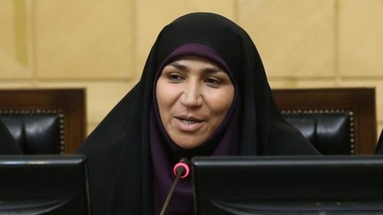 قانون به کارنگرفتن بازنشستگان را دور نزنید
