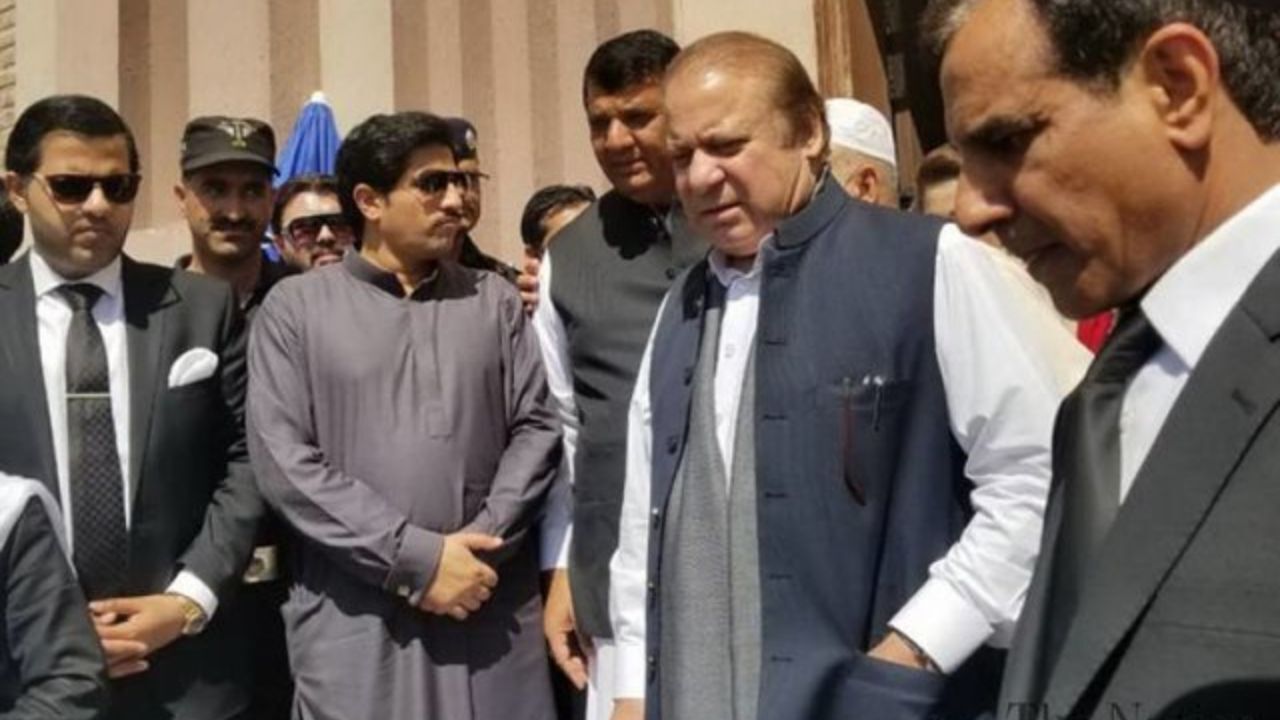 پزشکان خواهان انتقال نواز شریف به بیمارستان شدند