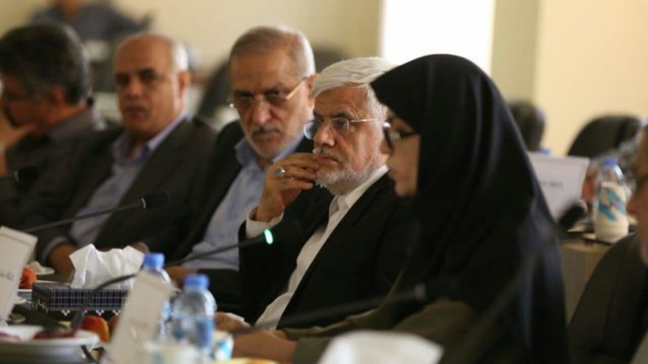 دانشگاه باید به صورت هیات امنایی اداره شود/ هیچ مقام مسئولی، مسئولیت نابسامانی اقتصادی را بر عهده نگرفت