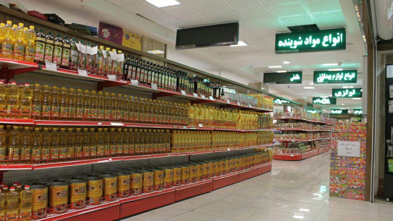 دولت از طریق فروشگاه‌های زنجیره‌ای اقلام اساسی را توزیع می‌کند /5 میلیون دلار سرمایه گذاری در عراق انجام خواهد شد