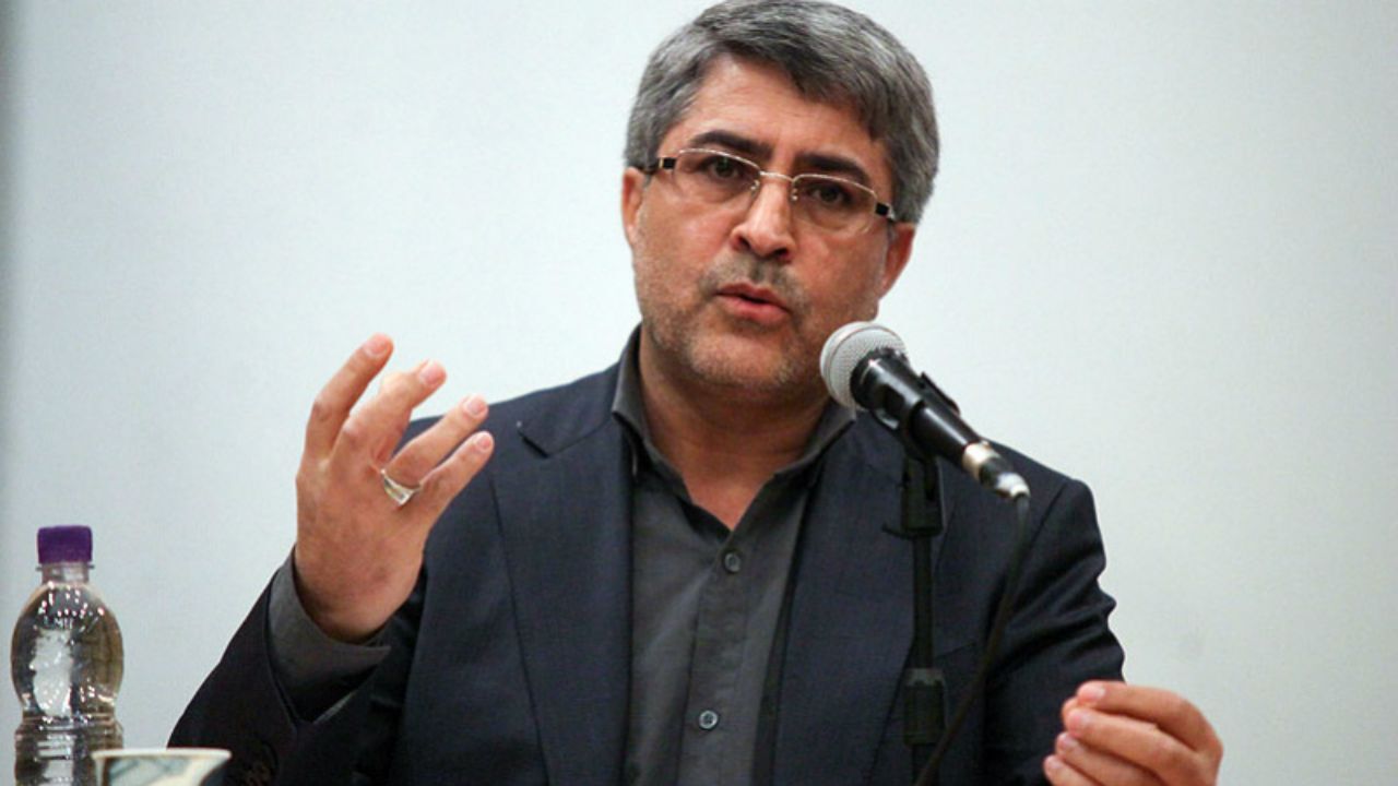 سهم دولت روحانی در پیداش وضع موجود کمتر از 10درصد است/ اول دلایل وضع موجود را مشخص کنیم بعد روحانی را به سلابه بکشیم