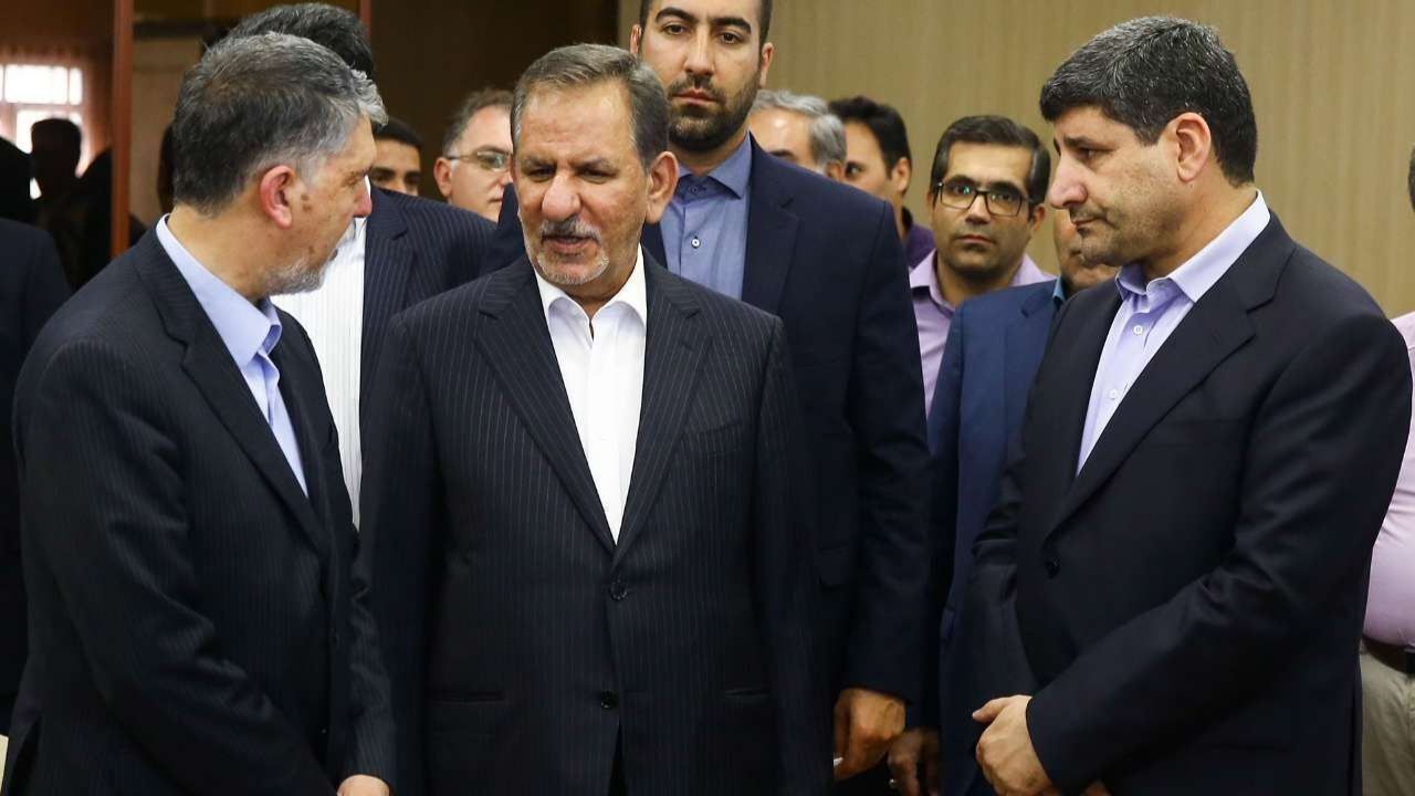 فساد به برخی مسولان کشور رسیده است/ نمی‌شود بخش بزرگی را از پیکره نظام جدا کرد و گفت اتفاقی نیفتاده است 