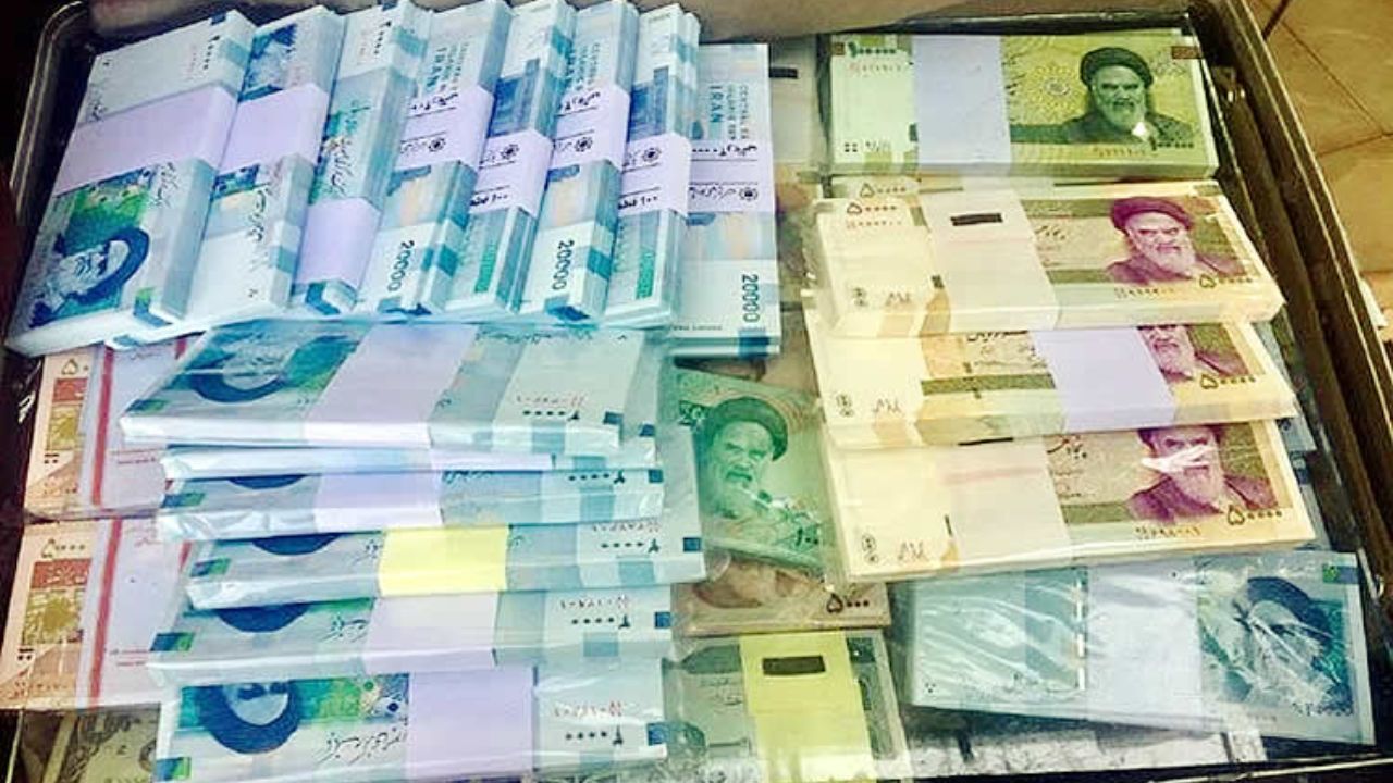 توزیع اسکناس نو در 50 شعبه منتخب