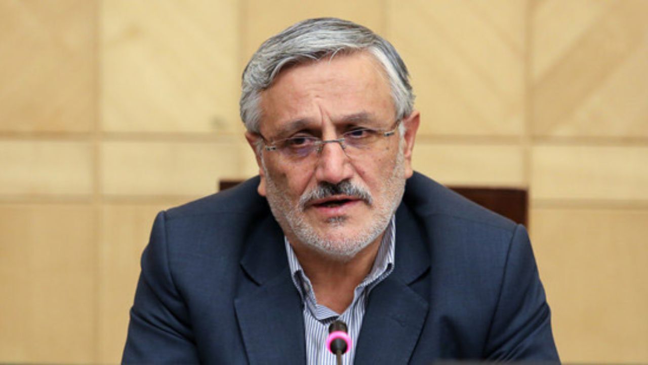 سوال از رییس‌جمهور باید در چارچوب قانون اساسی تعریف‌شده باشد
