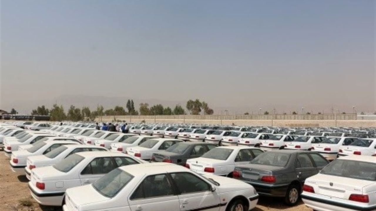کارگروه متعادل‌سازی قیمت خودور تشکیل شده است