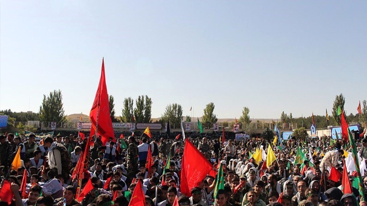 اجتماع 30000 نفری بسیجیان