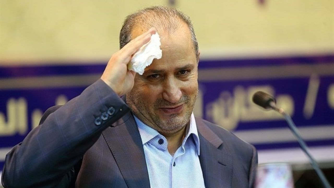 قانونی که می‌تواند خواب برخی مدیران بازنشسته را آشفته کند/ آیا تاج از فدراسیون فوتبال خداحافظی می‌کند؟
