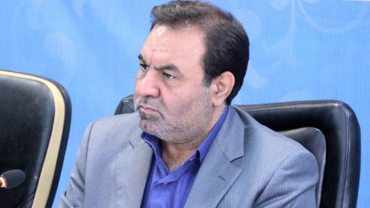 دولت الکترونیک تنها راه نجات سیستم اداری/ میز خدمت و دولت الکترونیک باید بیشتر مورد توجه باشد