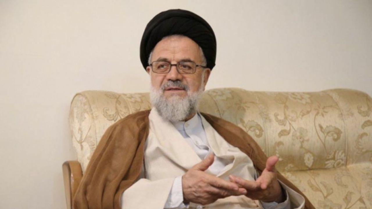 برخی می‌گویند تا الان هر دولتی بوده، به‌ درد نمی‌خورد
