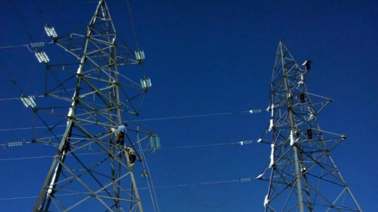 رشد تجدیدپذیرها جوابگوی تقاضا برای برق نیست