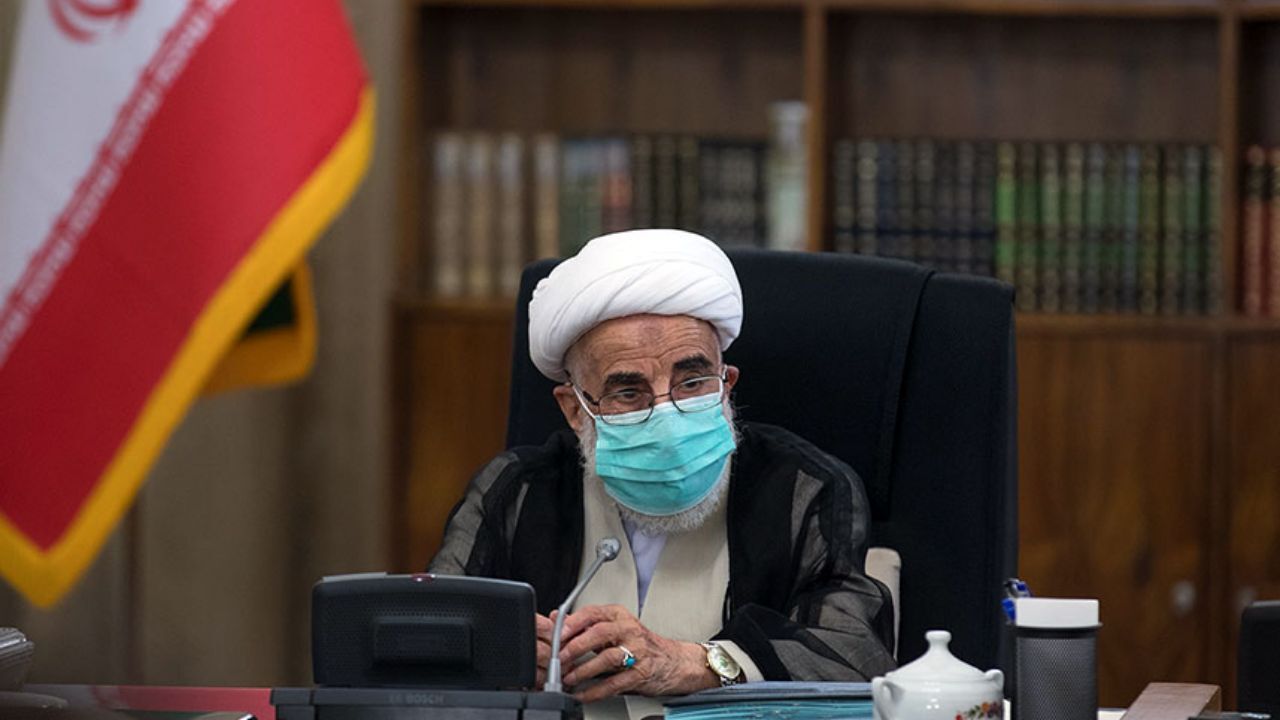 از مسئولان می‌خواهیم با فوریت مشکلات خوزستان را حل کنند