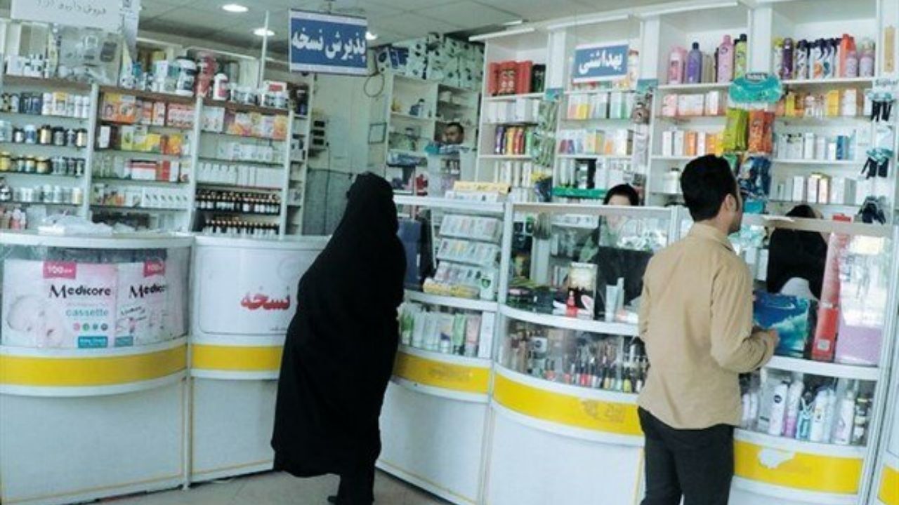 لزوم انحصارزدایی از مجوز داروخانه‌ها
