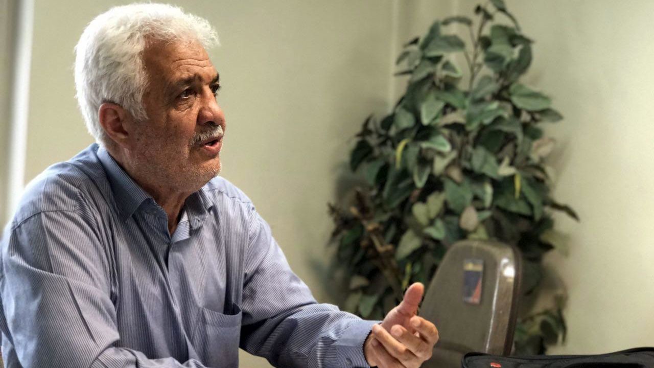 علی دهقان کیا: یا عذرخواهی کنید یا دیگر نماینده ما نیستید! / از ابتدای سال 29 درصد از سفره بازنشستگان قیچی شده/ هنوز متناسب‌سازی فروردین را نگرفته‌ایم که می‌گویند حقوق‌تان تورم زاست!