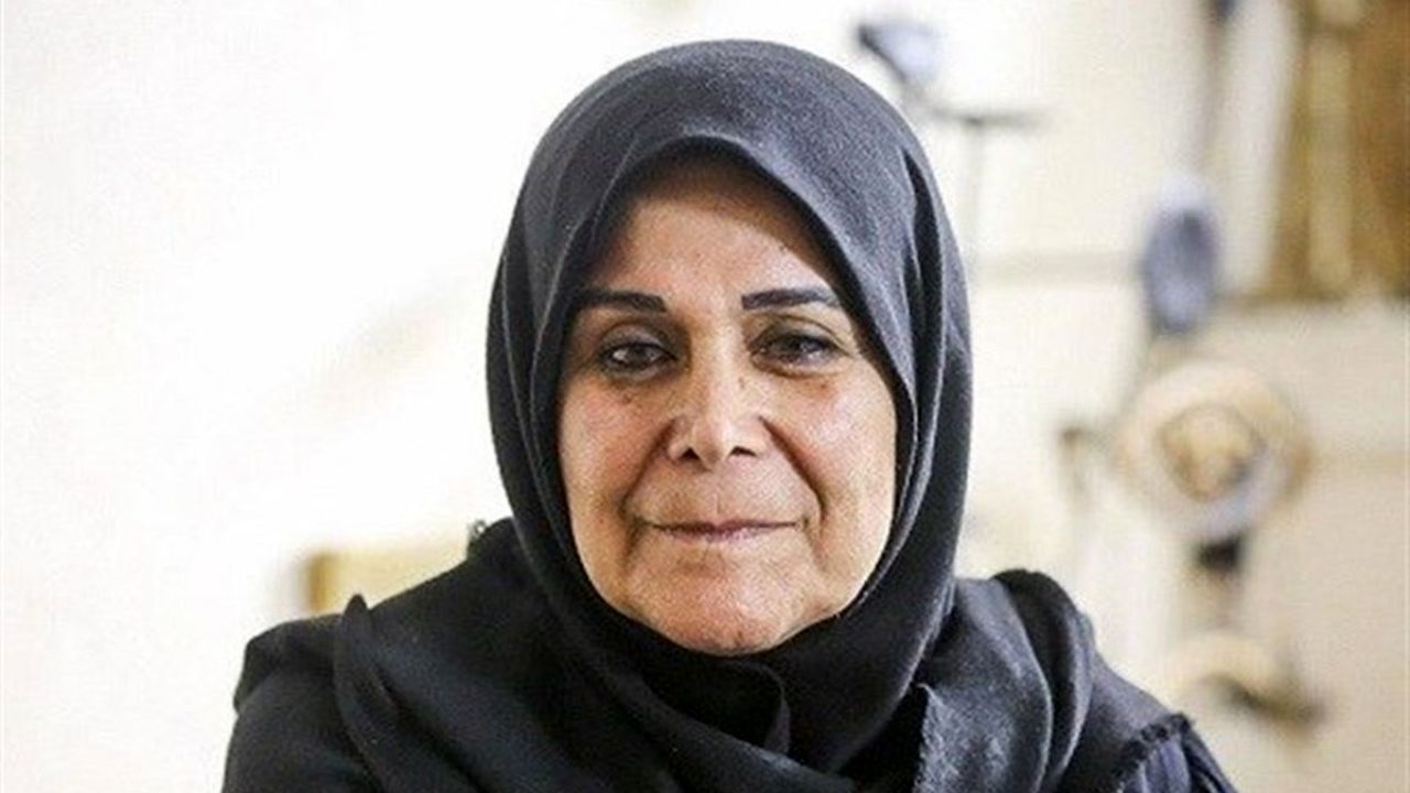 کلاس‌های عملی را نمی‌توان به صورت مجازی دنبال کرد / دانشجویی که دوربین دست نگرفته چگونه می‌تواند وارد عرصه کار سینمایی شود؟