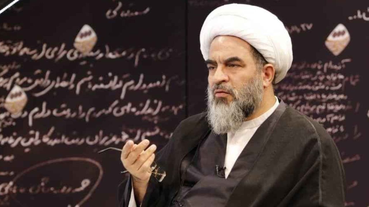 یک روحانی یا یک مداح مگر علم غیب دارد که بگوید «کرونا به مجلس امام حسین(ع) نمی‌آید»؟ / اگر یک انسانی کشته شود در دین ما به منزله این است که تمام انسان‌ها کشته شده‌اند / انسان در عزاداری نمی‌تواند یک ضرر قابل اعتنا به خودش بزند / برخی فکر می‌کنند مردن با ک