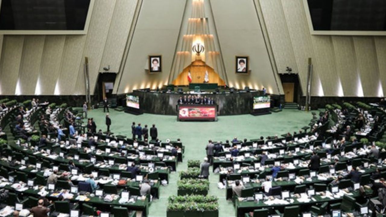 نامه معرفی وزرای پیشنهادی دولت رئیسی اعلام وصول شد