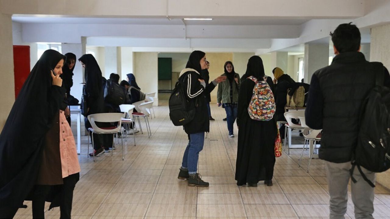 واکسیناسیون دانشجویان بر اساس گروه سنی نیست