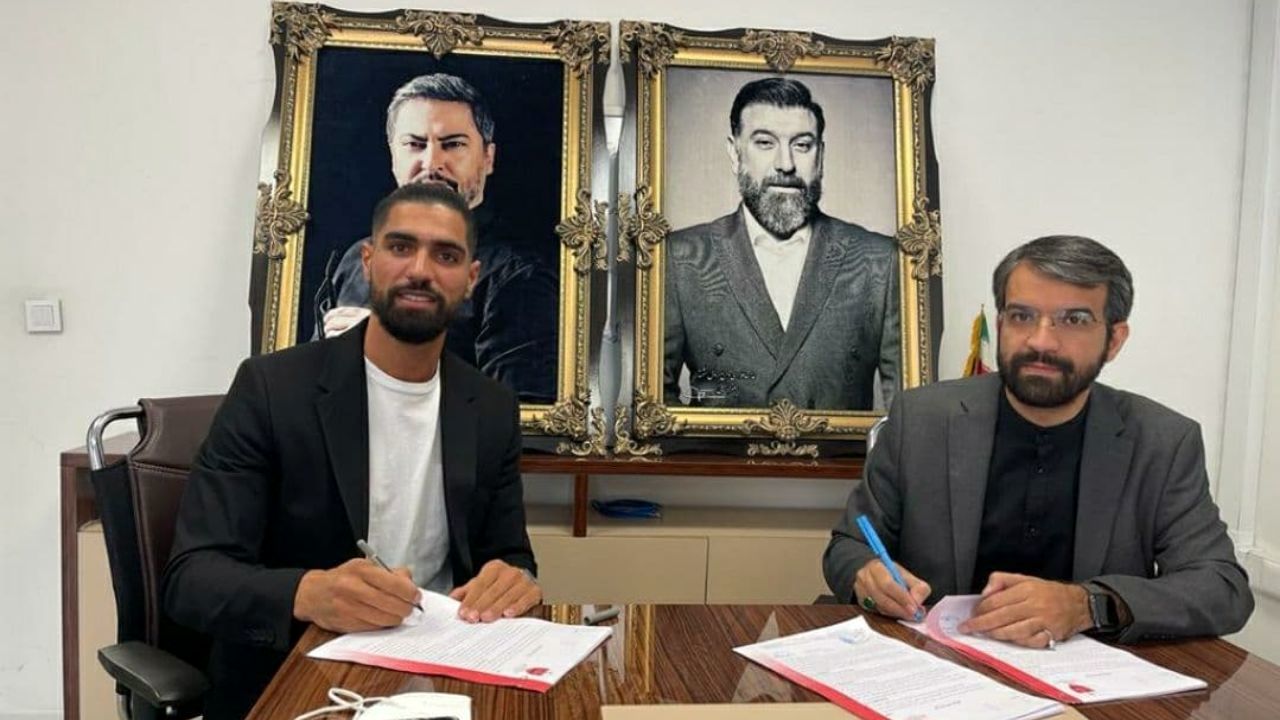 رضا اسدی قرمزپوش شد