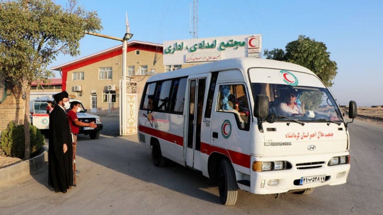 اعزام کاروان داوطلبان استان‌های مرکزی و کرمانشاه به شهرستان زهک استان سیستان و بلوچستان
