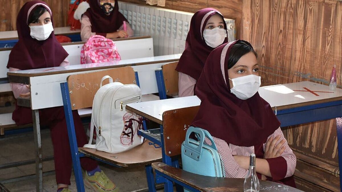 آغاز آموزشهای حضوری در مدارس با کلاس‌های 30 نفره و کمتر از نیمه دوم مهرماه