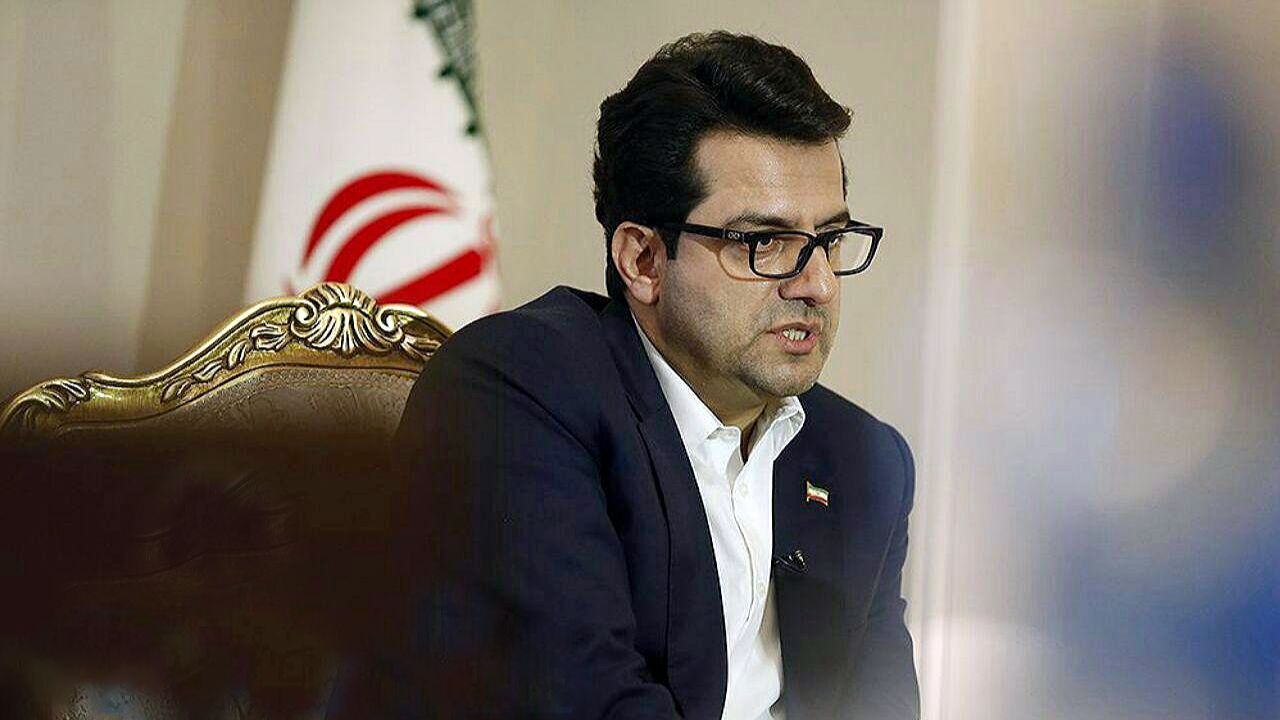 هیچ قدرت قلدر خارجی نمی‌تواند حتی فکر تجاوز به ایران را به مخیله‌اش راه دهد