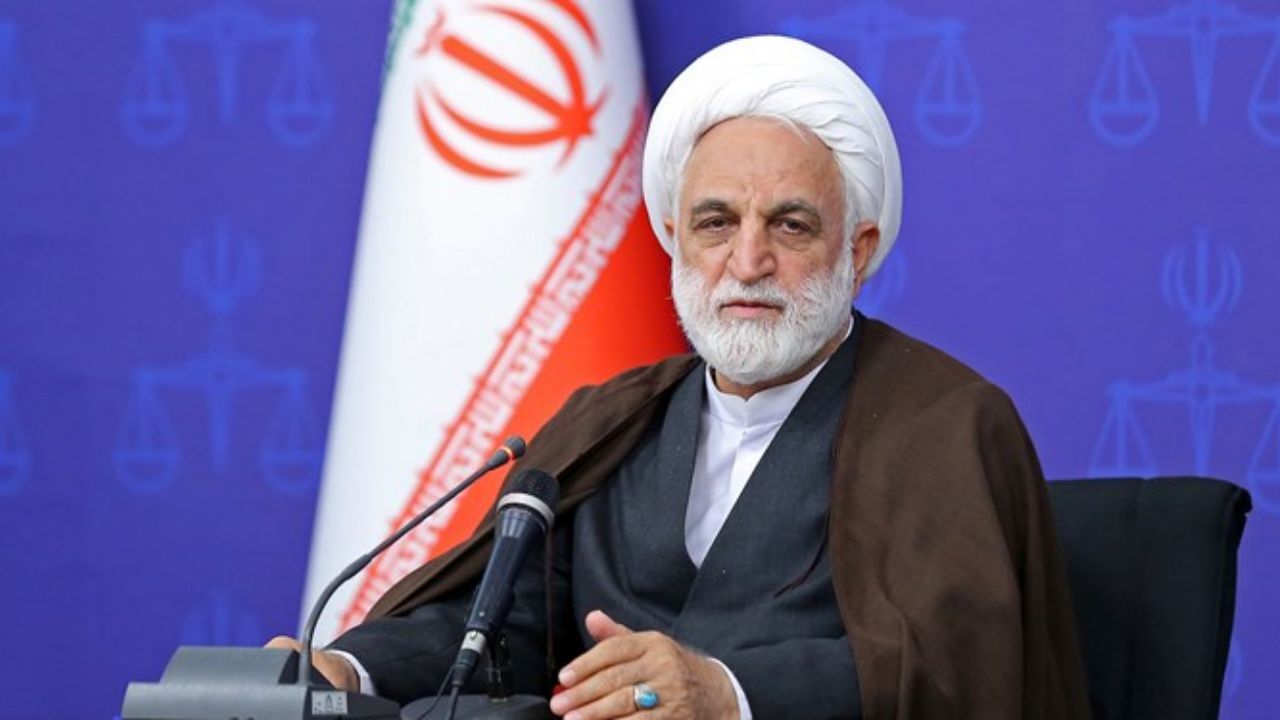 برای ‌مسدود کردن گلوگاه های فساد عزمی جزم داریم/ در ‌مبارزه با فساد کوتاه نخواهیم آمد‌