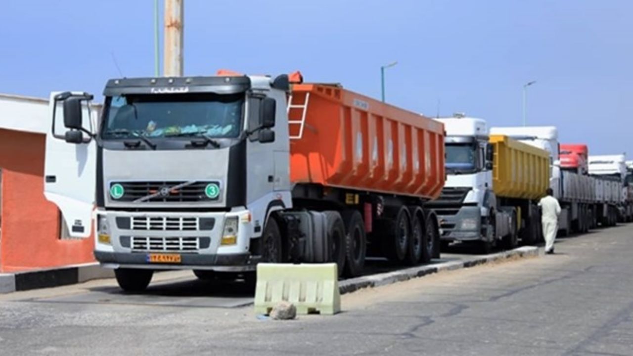 کامیون‌های ایرانی چطور آذربایجان را دور می‌زنند؟
