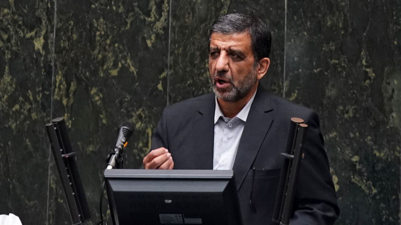 ضرغامی: کوروش اولین کسی است که برای وحدت اقوام‌ تلاش کرد