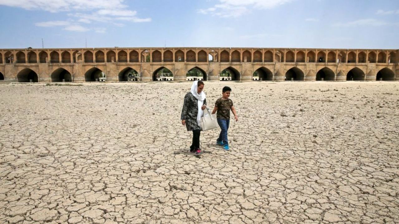 اینفوگرافی| کدام استان‌ها بیشترین شهرهای دارای تنش آبی را دارند؟