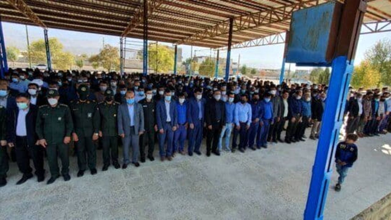 از بین این همه مسئول! هیچکس نبود مشکل این فرزند شهید را حل کند+ عکس