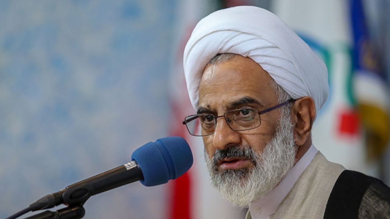 دشمن فهمیده باید جان انقلاب را بگیرد و ارکان انقلاب را بشکند/در سال 98 و مسائل آبان ماه، رهبری فرمودند مصوبه سران قوا باید اجرا شود/ولی بعضی بچه‌های ما نتوانستند هضم کنند چون هجمه، سنگین بود