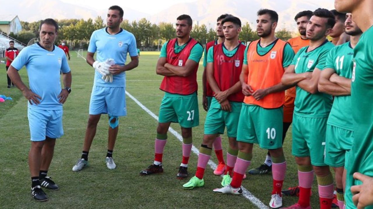 انتقاد مهدوی‌کیا از بازیکنان تیم ملی امید: باید زودتر گل بزنید!