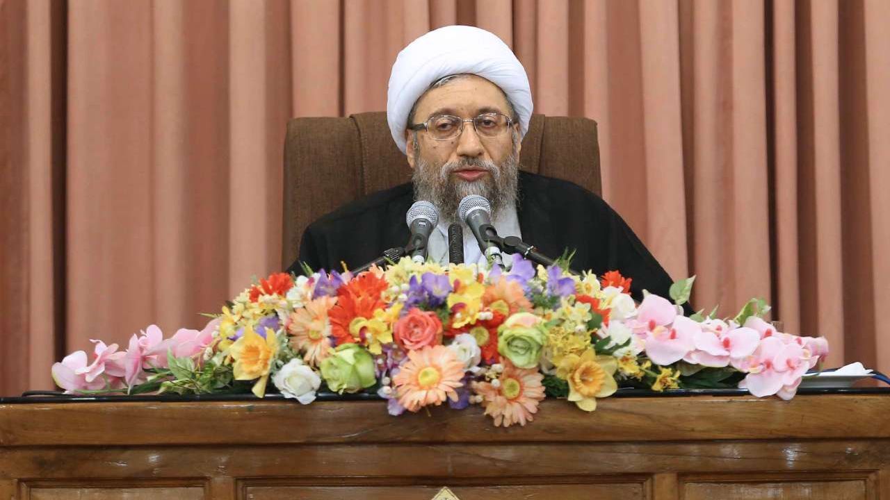 تصمیمات اقتصادی دولت و مجلس کارشناسانه و از اتقان لازم برخوردار باشد