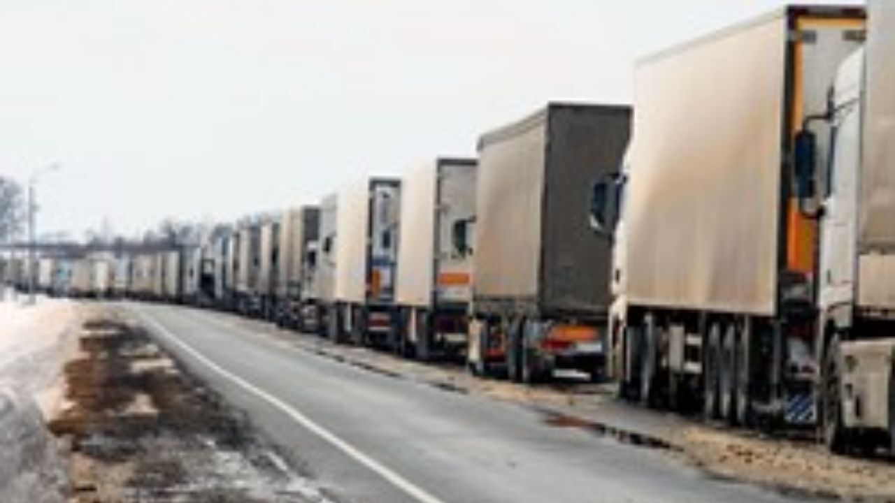 راه‌اندازی مسیر ترانزیتی ایران-فنلاند/در انجام مگاپروژه‌ها از بودجه جاری استفاده نمی‌کنیم