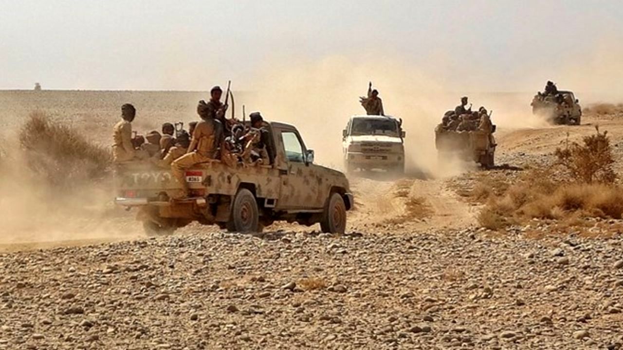 پیشروی جدید ارتش یمن در مأرب و تسلط بر رشته کوه استراتژیک «الطلعه الحمرا»