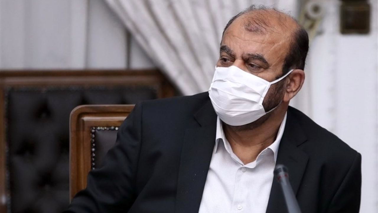 تمامیِ ایرلاین‌ها می‌بایست 15 درصد قیمت بلیط هواپیما را کاهش دهند / با متخلفین برخورد جدی می شود