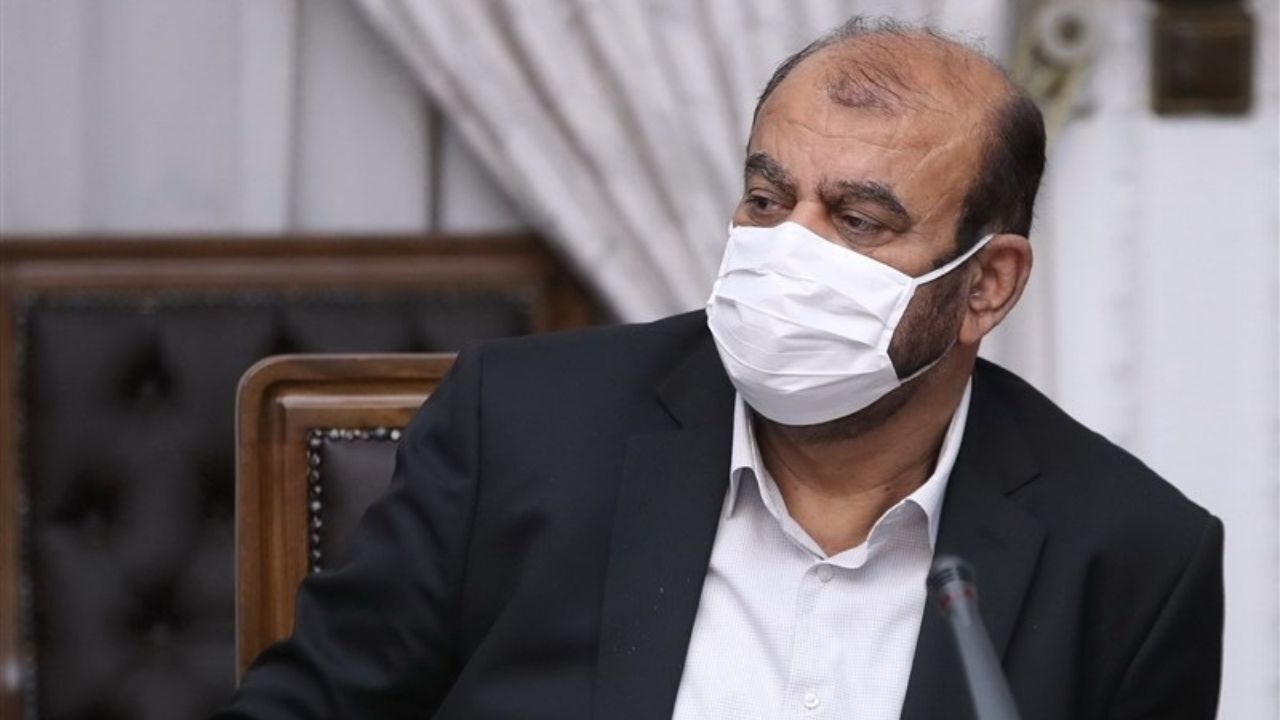 تمامیِ ایرلاین‌ها می‌بایست 15 درصد قیمت بلیط هواپیما را کاهش دهند / با متخلفین برخورد جدی می شود