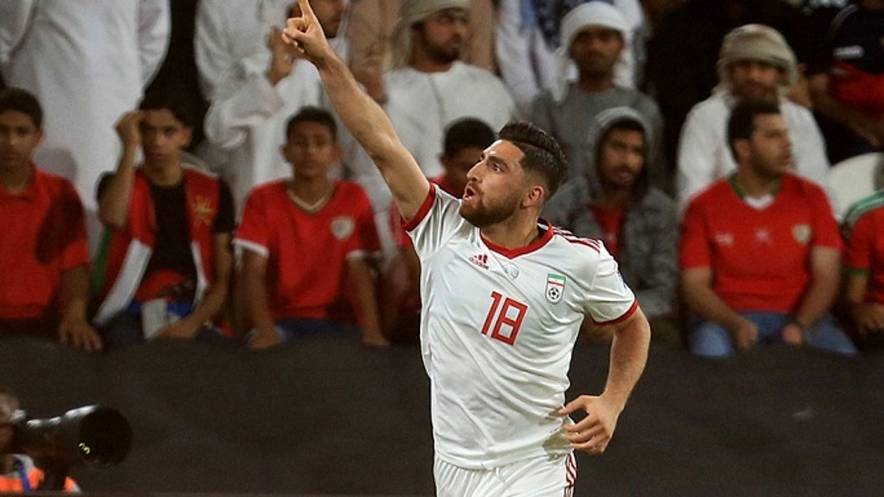 همیشه با افتخار پیراهن تیم ملی را به تن می‌کنم