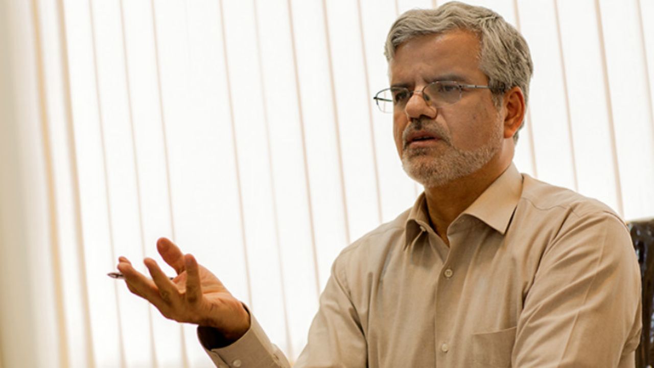 سنگ‌بنای اصلاح کشور، پیشگیری از فساد و مبارزه با آن و آگاهی است/ پایه شفافیت، حق دسترسی مردم به اطلاعات است/ هیچ خط قرمزی برای شفافیت نباید وجود داشته باشد