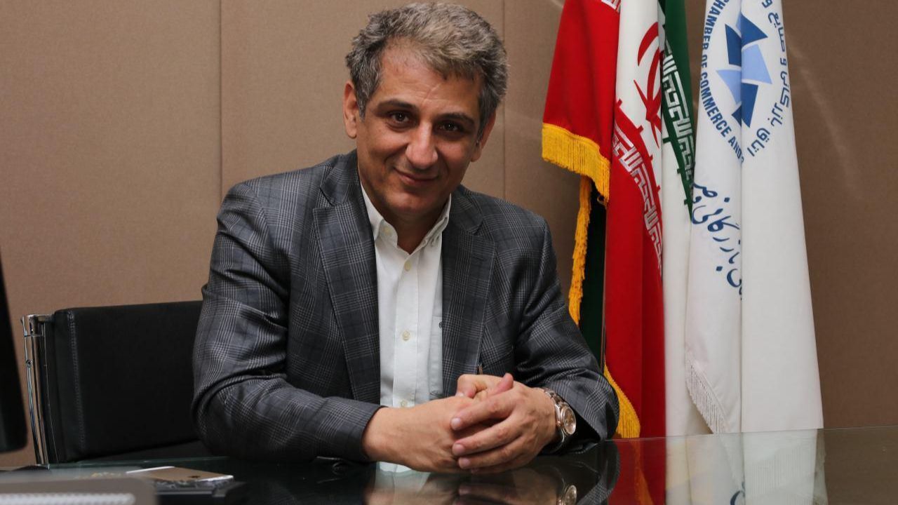 وزارت جهاد کشاورزی باید پاسخگوی گرانی قیمت گوشت باشد