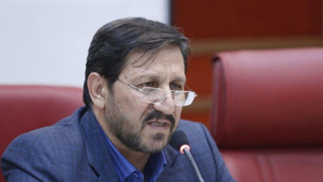 گمرک در کمک به رونق تولید با فعالان اقتصادی همراهی کند