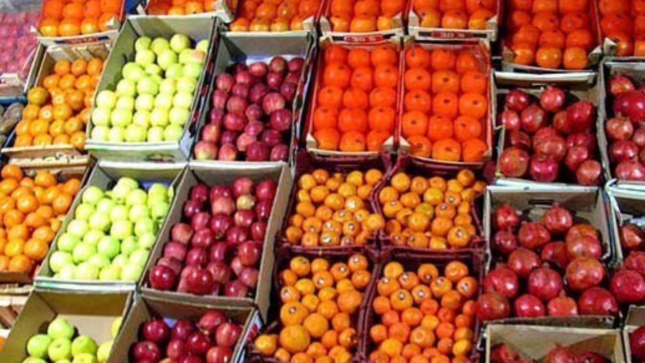 آغاز توزیع میوه شب عید در تهران از 25 اسفند